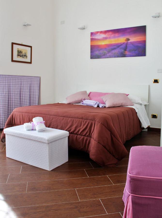 Bed and Breakfast Dimora De Brado Трані Екстер'єр фото