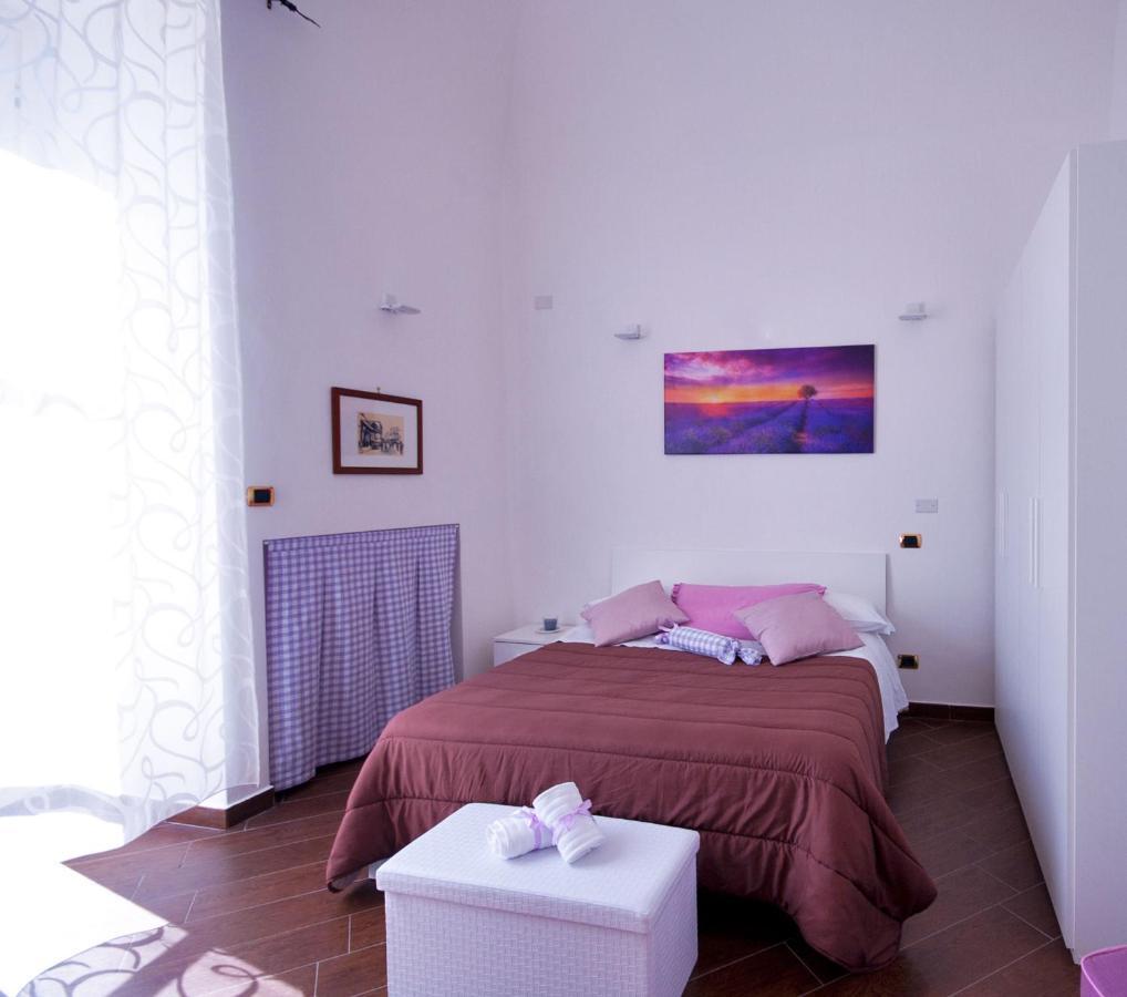 Bed and Breakfast Dimora De Brado Трані Екстер'єр фото