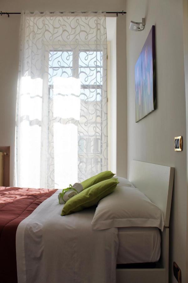 Bed and Breakfast Dimora De Brado Трані Екстер'єр фото